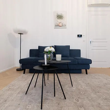 Stylish 1-Bedroom 2-Bath By Canal Minutes From Historic Centre Wien Exterior foto